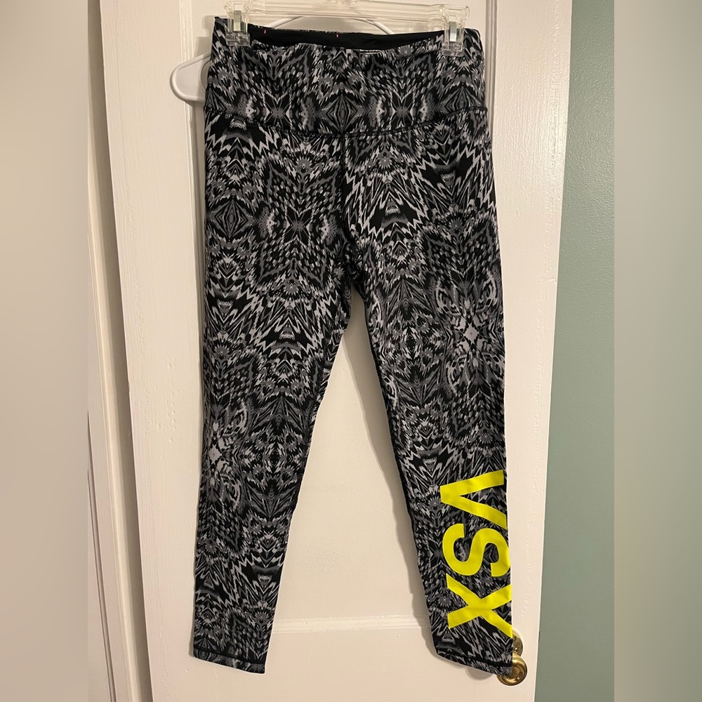 Victoria secret sport leggings